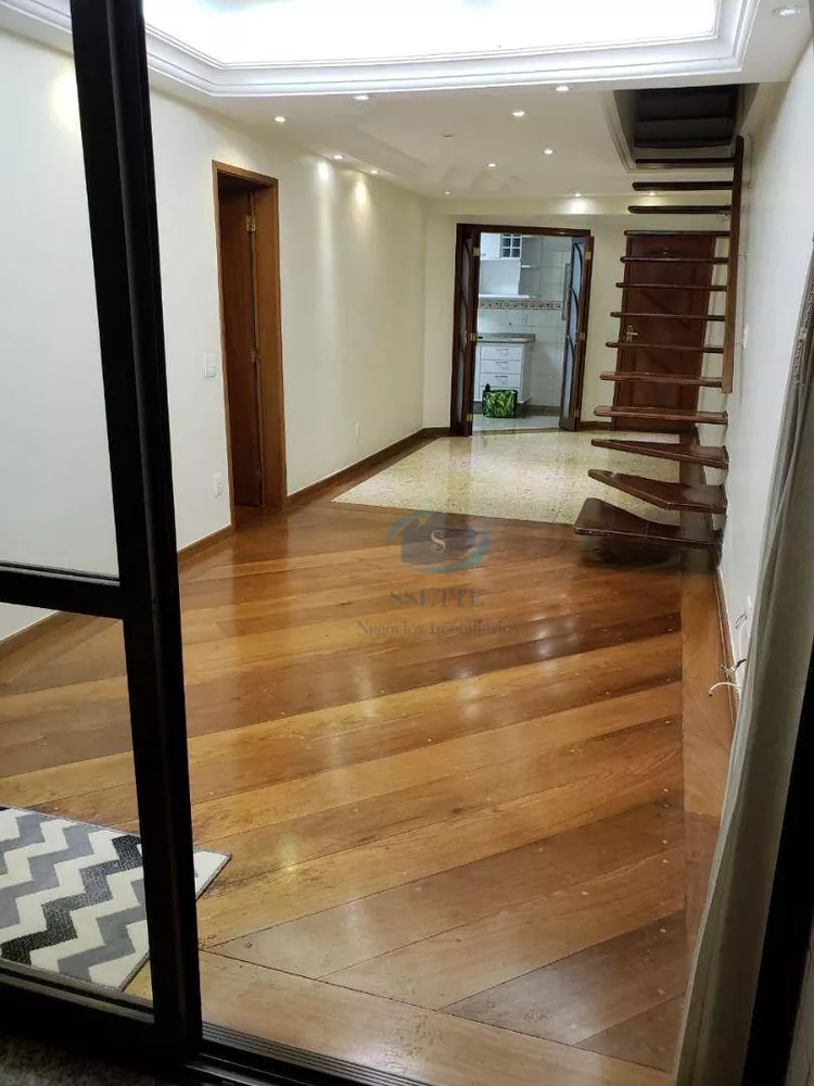 Apartamento à venda com 3 quartos, 190m² - Foto 1