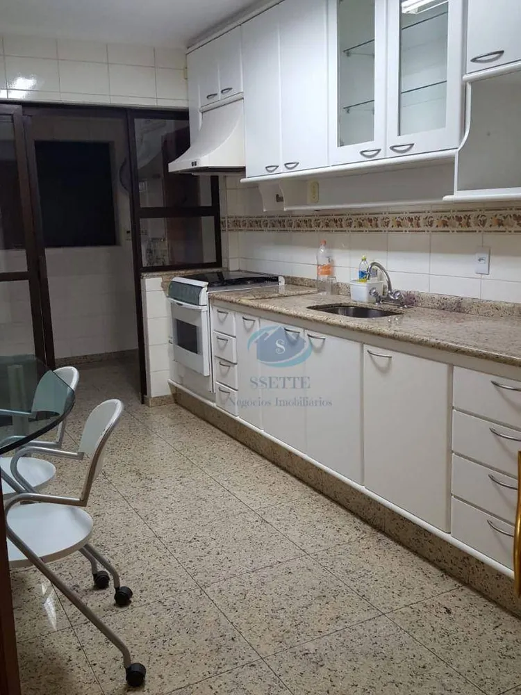 Apartamento, 3 quartos, 190 m² - Foto 8