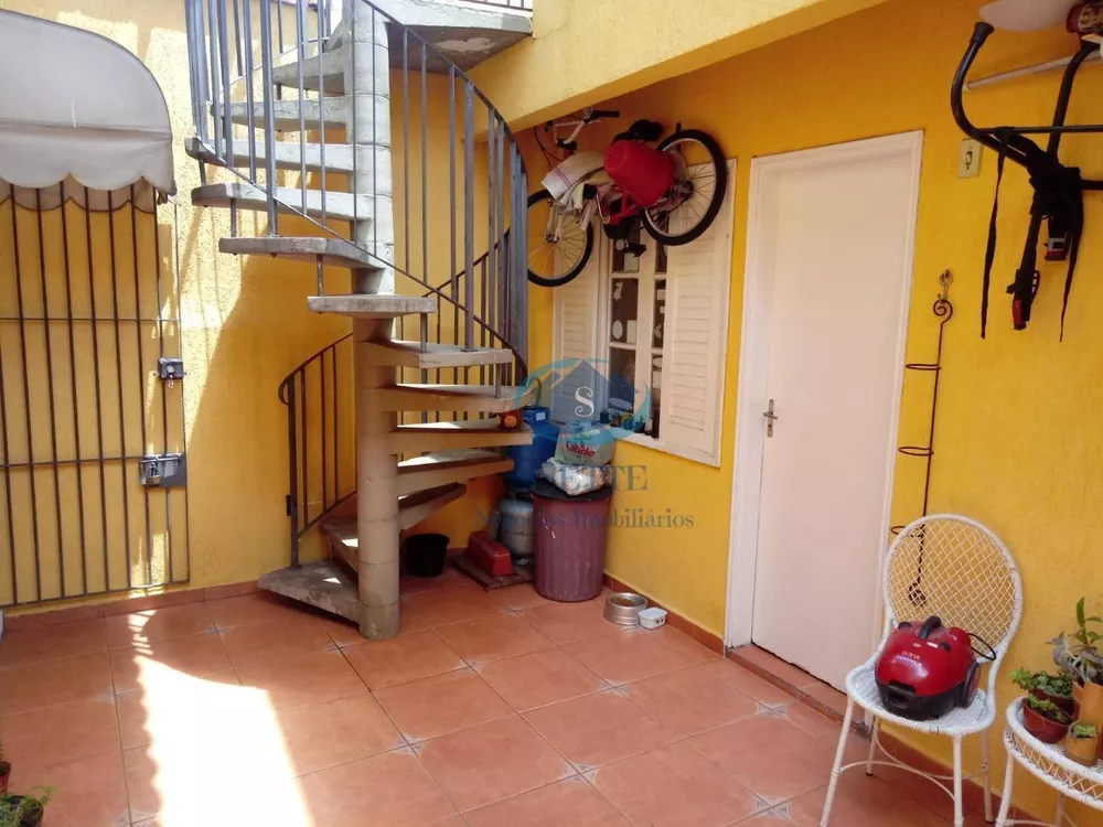 Sobrado, 3 quartos, 153 m² - Foto 2