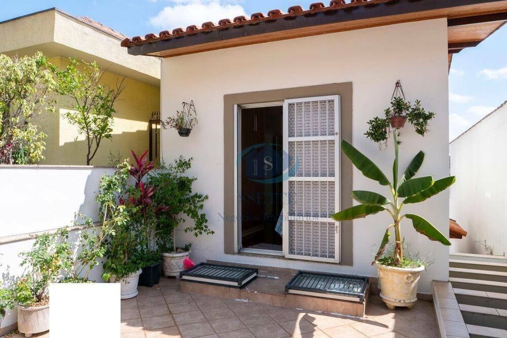 Sobrado à venda com 3 quartos, 160m² - Foto 9
