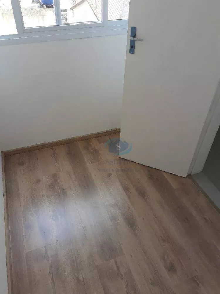 Apartamento à venda com 2 quartos, 70m² - Foto 11