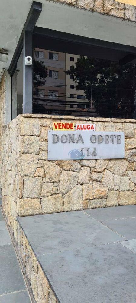 Apartamento à venda com 2 quartos, 70m² - Foto 3