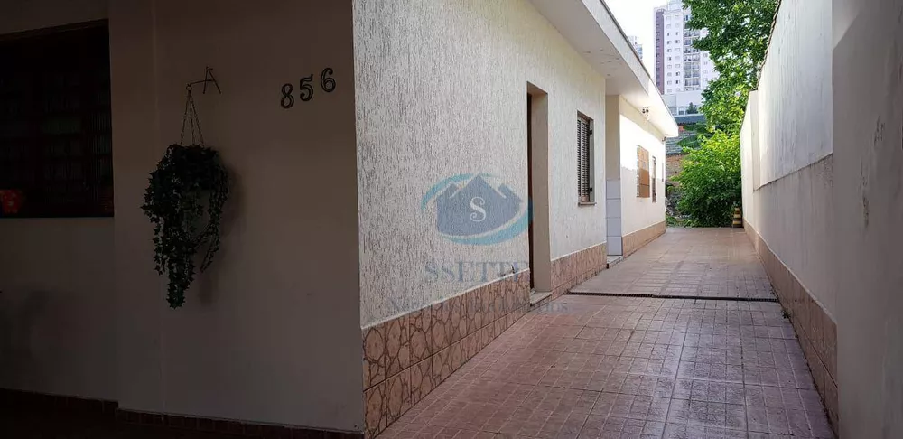 Casa à venda com 2 quartos, 144m² - Foto 1