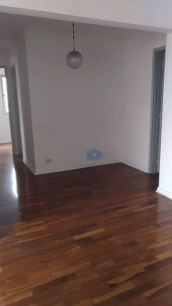 Apartamento para alugar com 3 quartos, 75m² - Foto 4