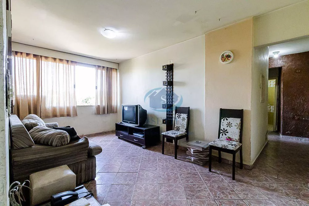 Apartamento à venda com 2 quartos, 80m² - Foto 4