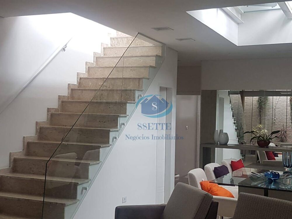 Sobrado, 2 quartos, 210 m² - Foto 1