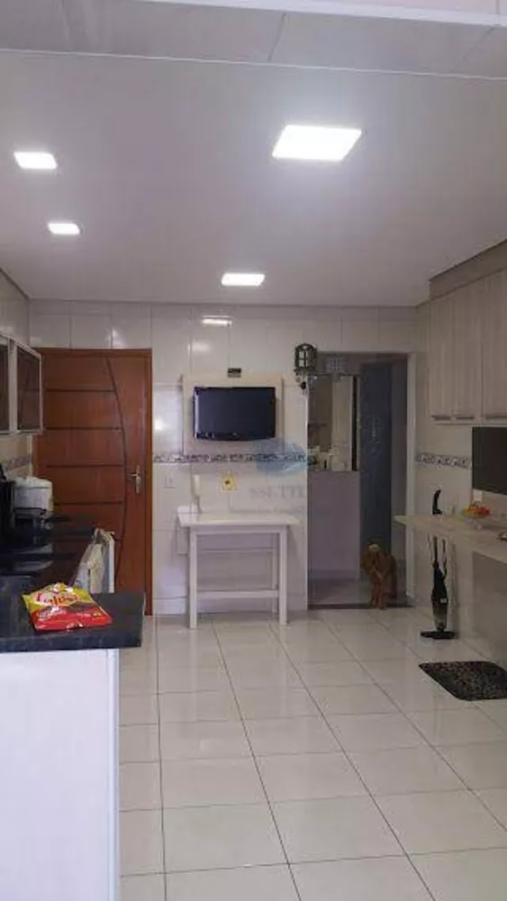 Apartamento à venda com 3 quartos, 136m² - Foto 16