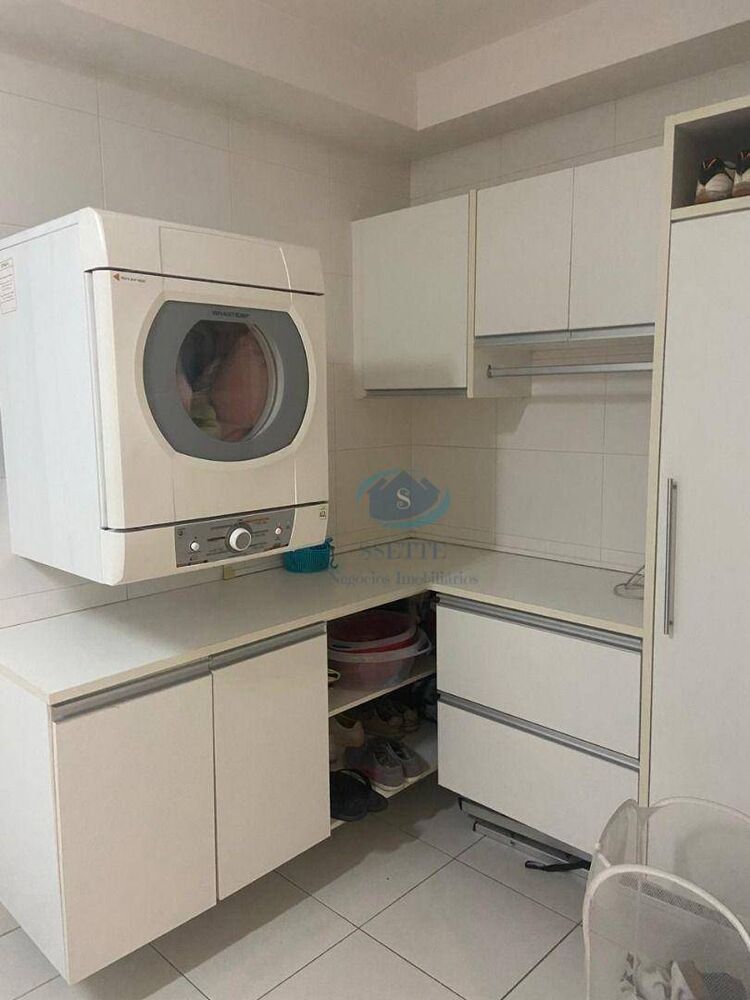 Apartamento, 3 quartos, 265 m² - Foto 2