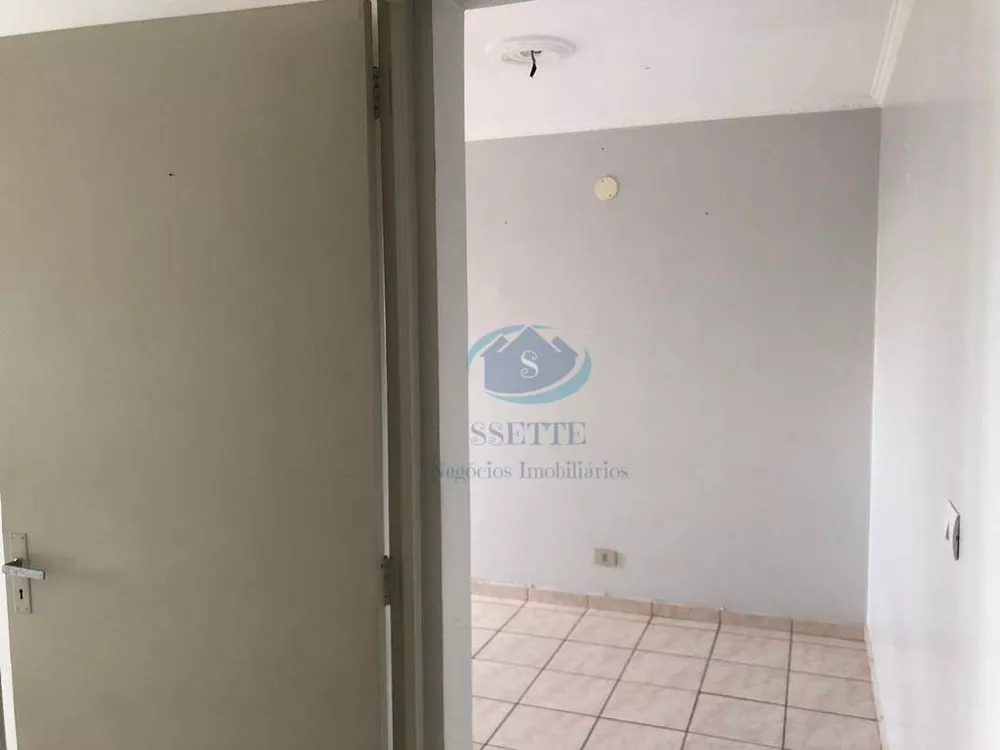 Apartamento à venda com 2 quartos, 50m² - Foto 2