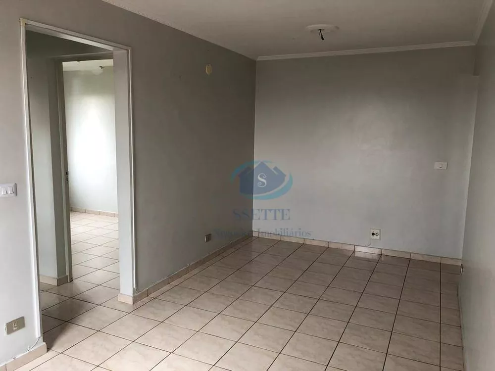 Apartamento à venda com 2 quartos, 50m² - Foto 7