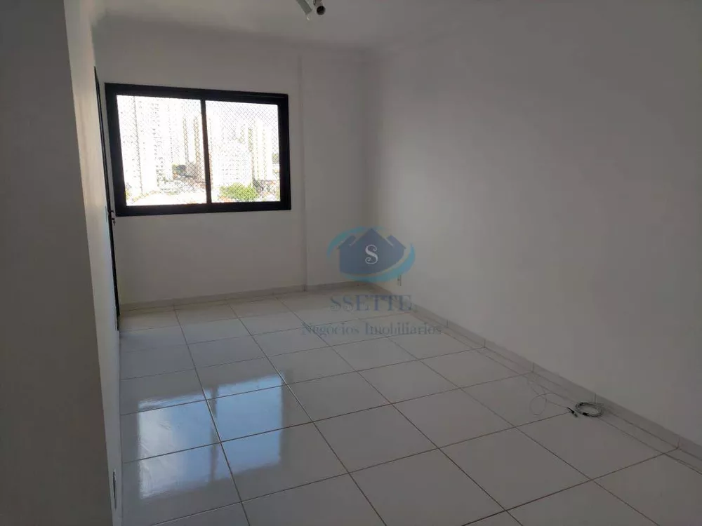 Apartamento à venda com 3 quartos, 72m² - Foto 2