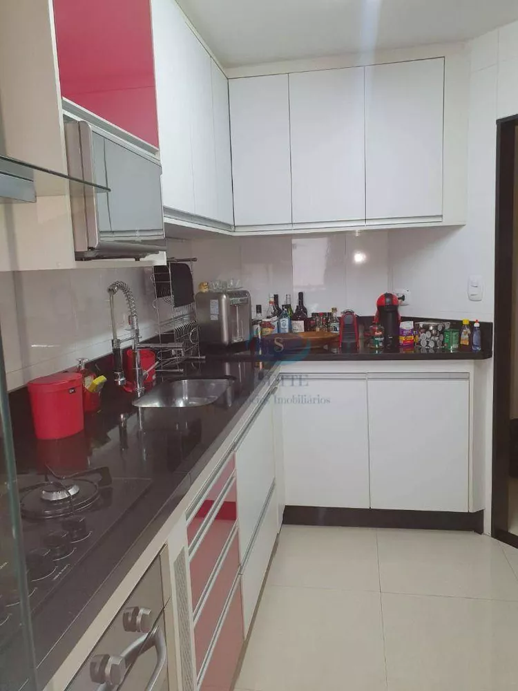 Apartamento à venda com 3 quartos, 67m² - Foto 5