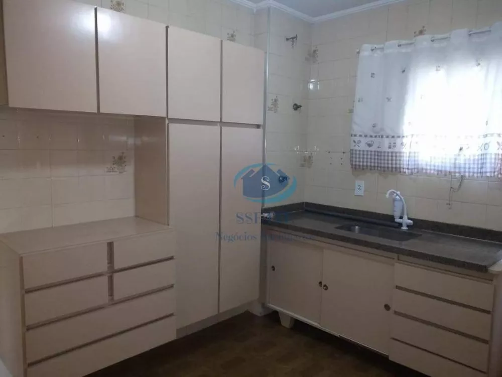 Apartamento à venda com 3 quartos, 71m² - Foto 4