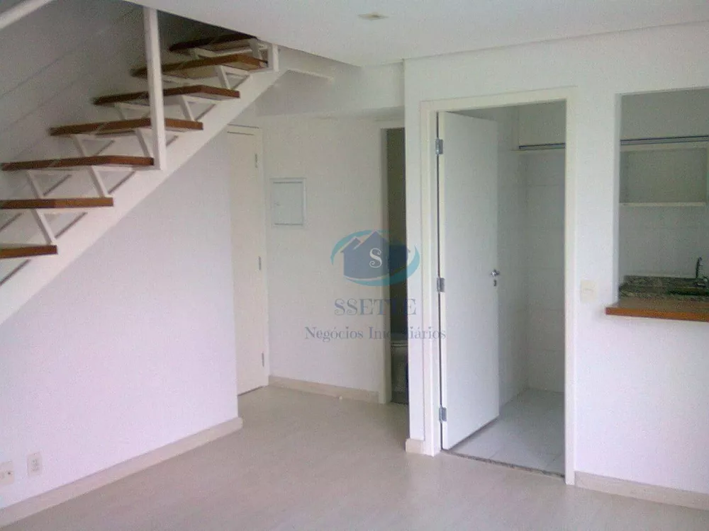 Apartamento à venda com 1 quarto, 57m² - Foto 3