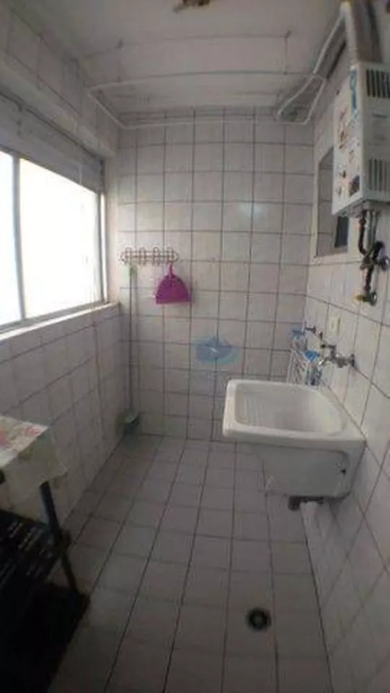 Apartamento à venda com 2 quartos, 65m² - Foto 6