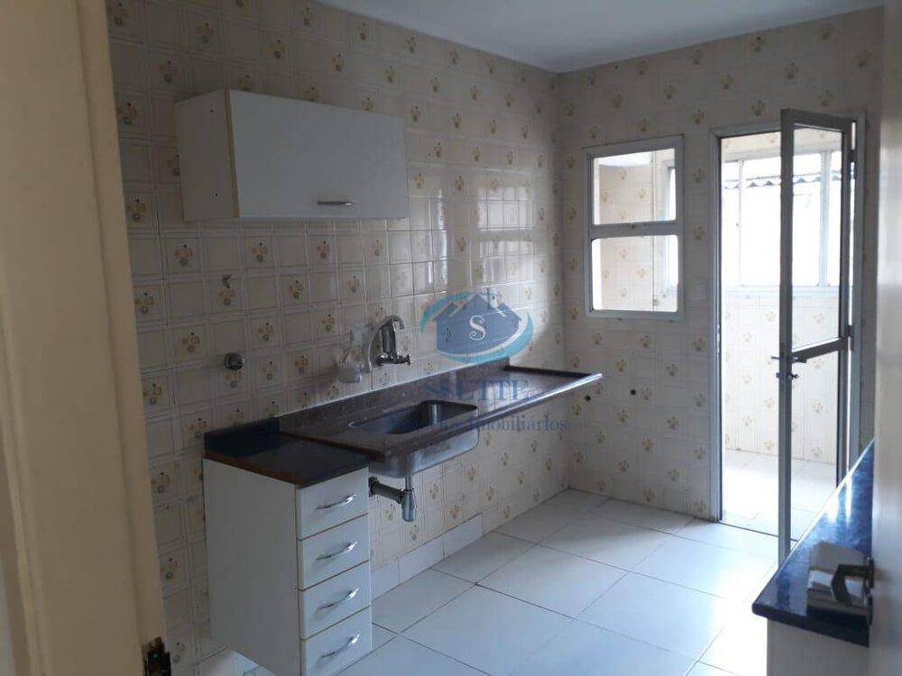 Apartamento para alugar com 2 quartos, 72m² - Foto 8