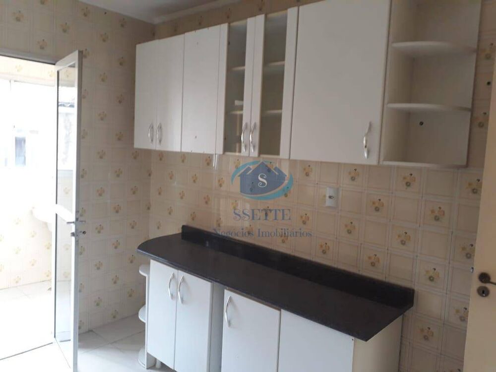 Apartamento para alugar com 2 quartos, 72m² - Foto 5