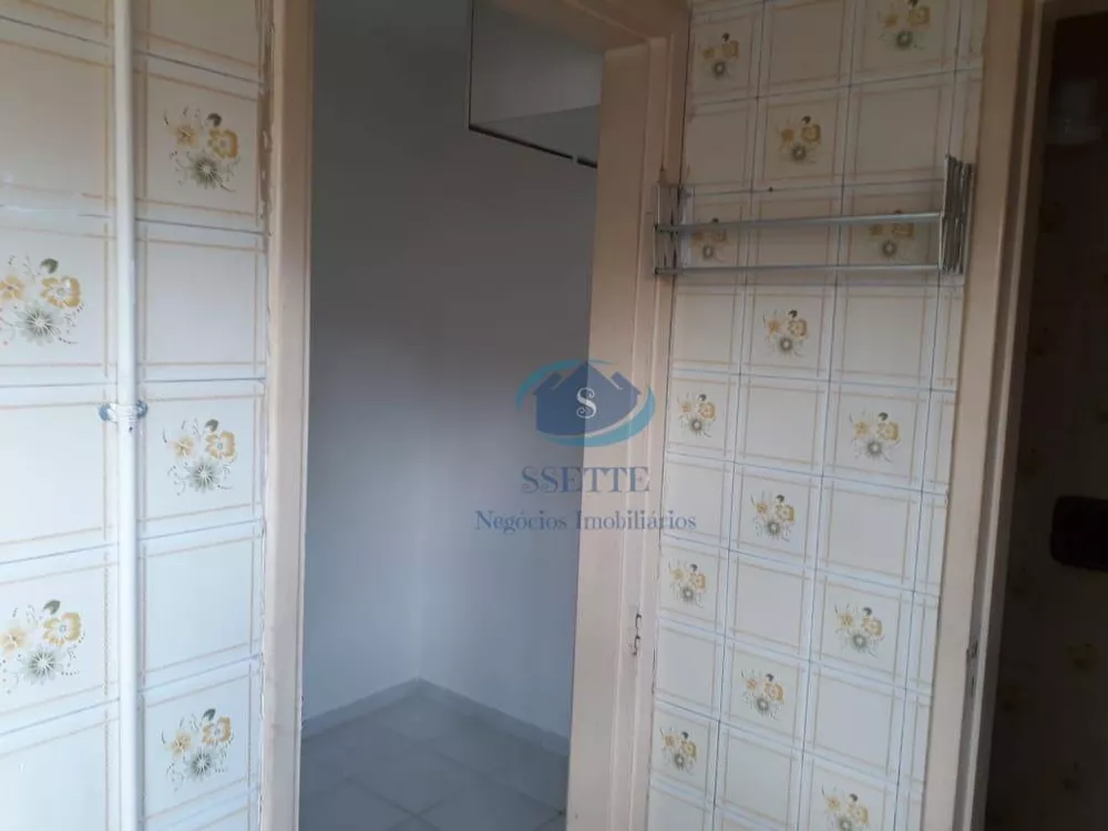 Apartamento para alugar com 2 quartos, 72m² - Foto 4