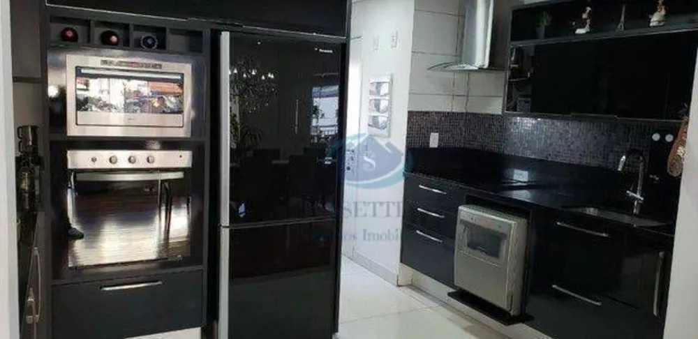 Apartamento à venda com 3 quartos, 190m² - Foto 13