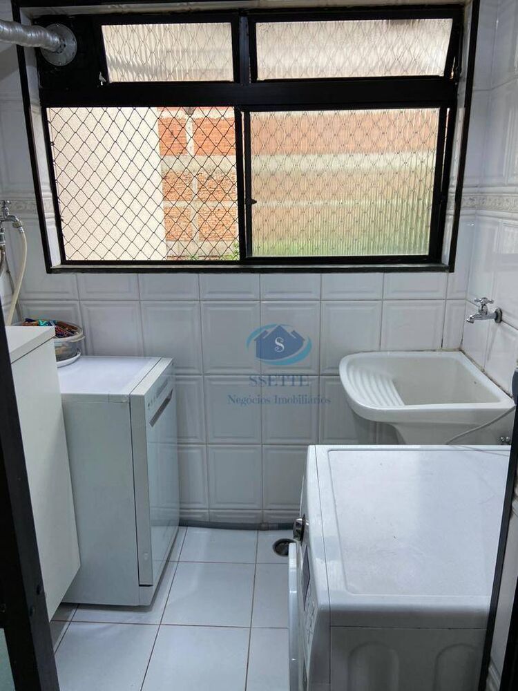 Apartamento à venda com 3 quartos, 80m² - Foto 3