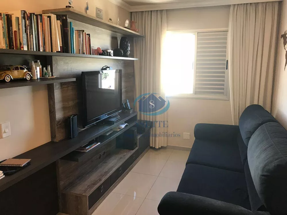 Apartamento à venda com 3 quartos, 70m² - Foto 3