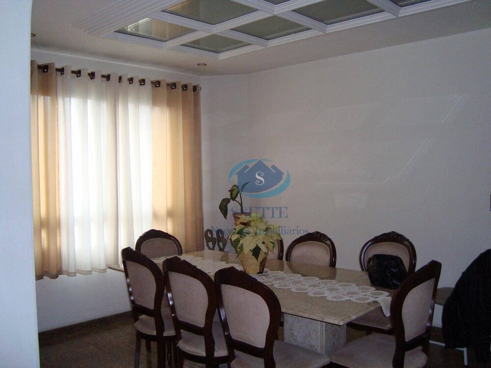 Apartamento, 4 quartos, 242 m² - Foto 1