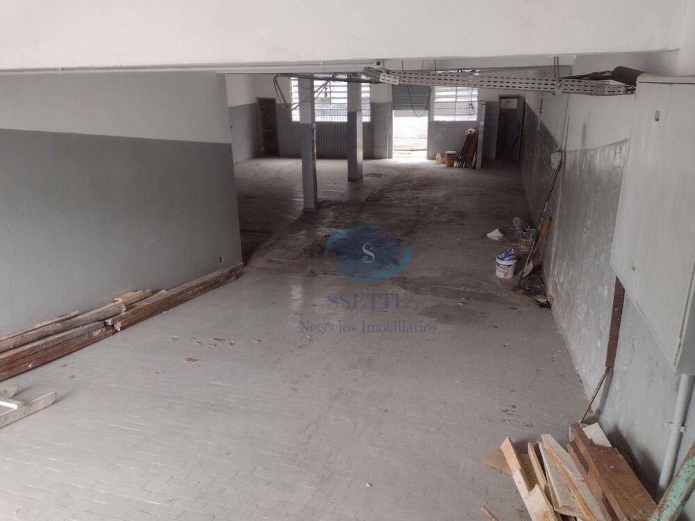 Prédio Inteiro para alugar, 585m² - Foto 2