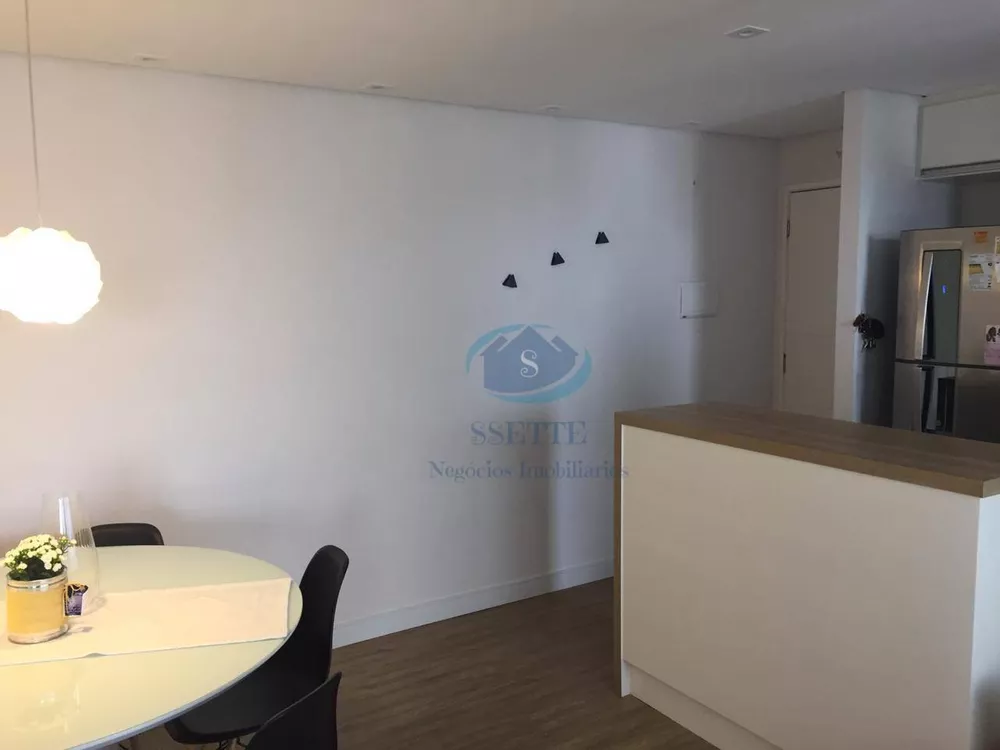 Apartamento à venda com 2 quartos, 63m² - Foto 10