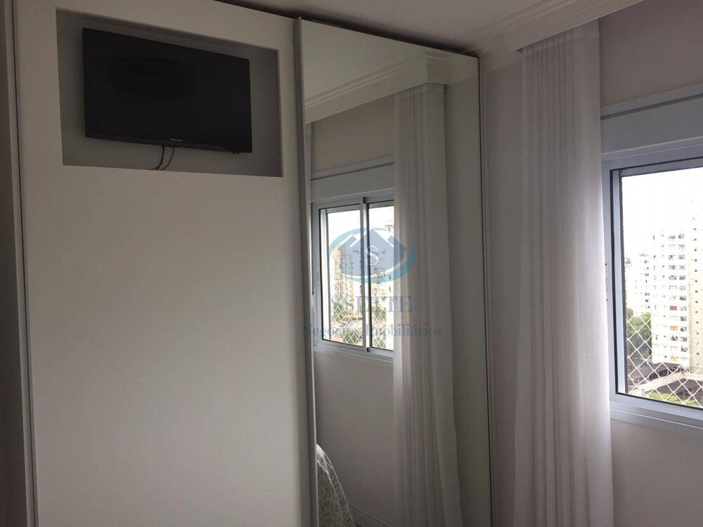 Apartamento à venda com 2 quartos, 63m² - Foto 2