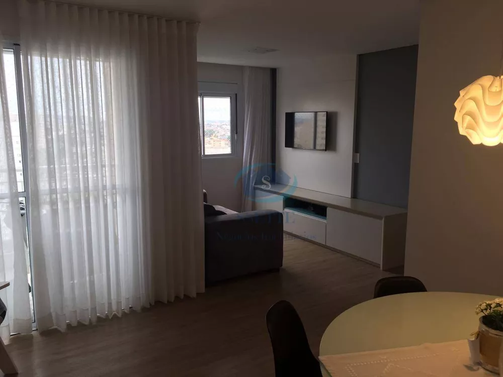 Apartamento à venda com 2 quartos, 63m² - Foto 1