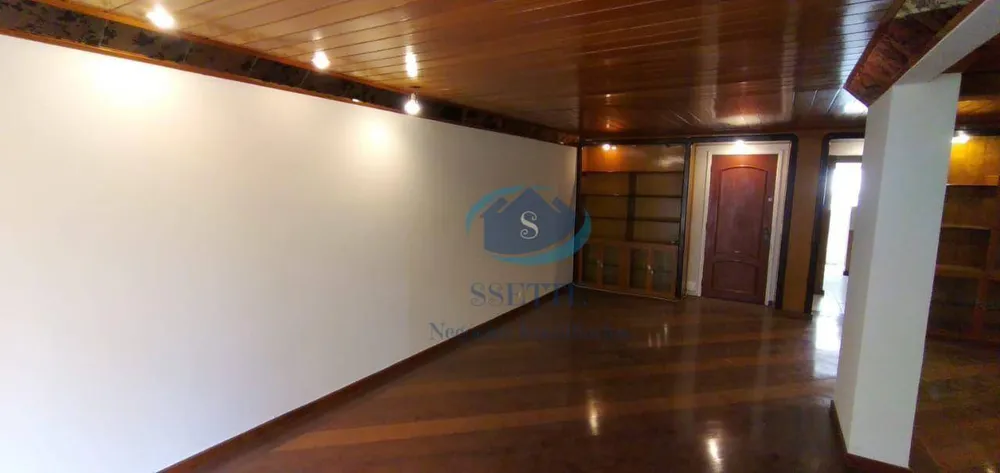 Apartamento, 3 quartos, 120 m² - Foto 1