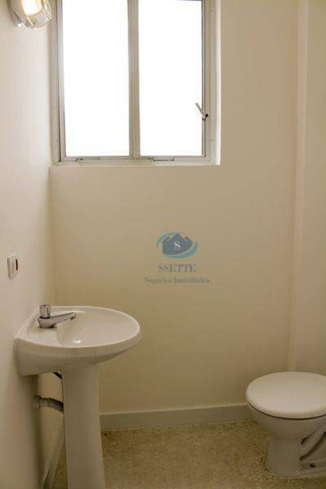 Apartamento, 1 quarto, 29 m² - Foto 2