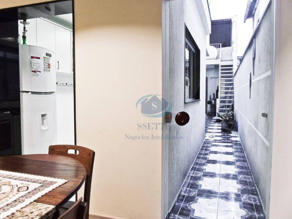 Sobrado, 6 quartos, 166 m² - Foto 1