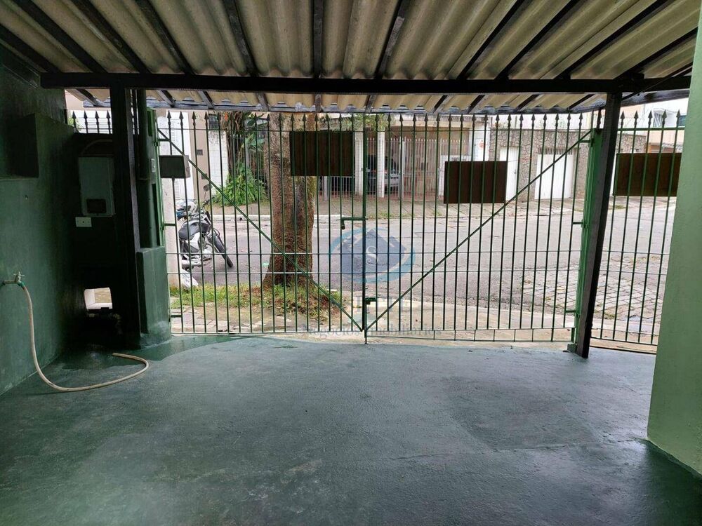 Sobrado para alugar com 3 quartos, 180m² - Foto 12