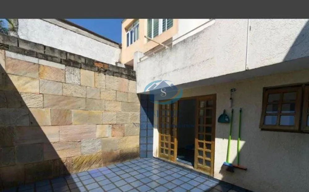 Sobrado, 3 quartos, 250 m² - Foto 2