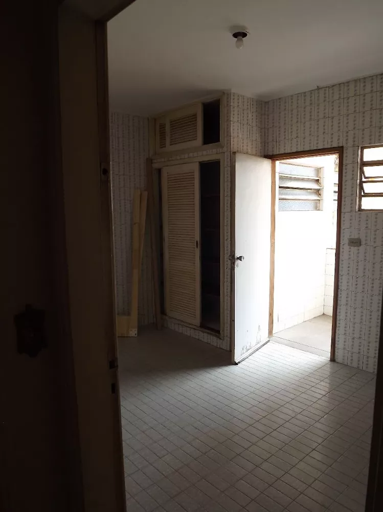 Apartamento para alugar com 4 quartos, 125m² - Foto 3