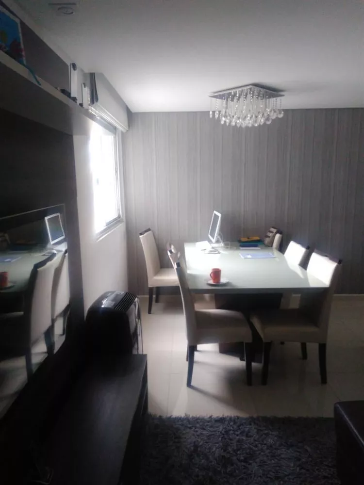 Apartamento à venda com 2 quartos, 76m² - Foto 1