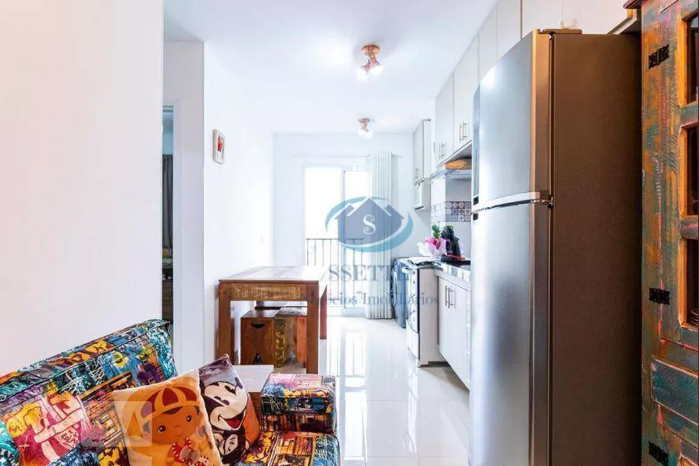 Apartamento à venda com 2 quartos, 40m² - Foto 4