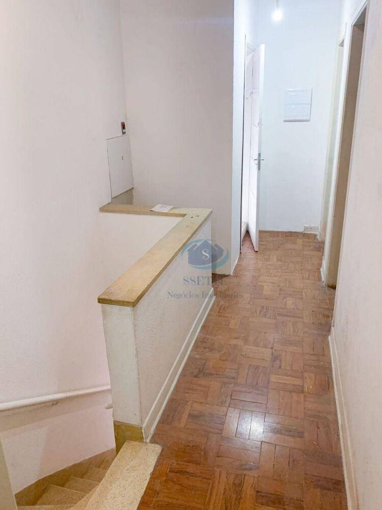 Sobrado para alugar com 5 quartos, 250m² - Foto 1