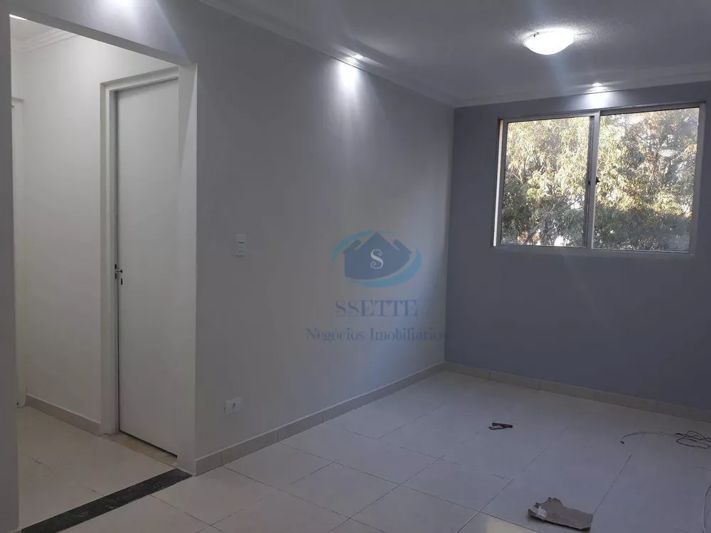 Apartamento à venda com 2 quartos, 56m² - Foto 1