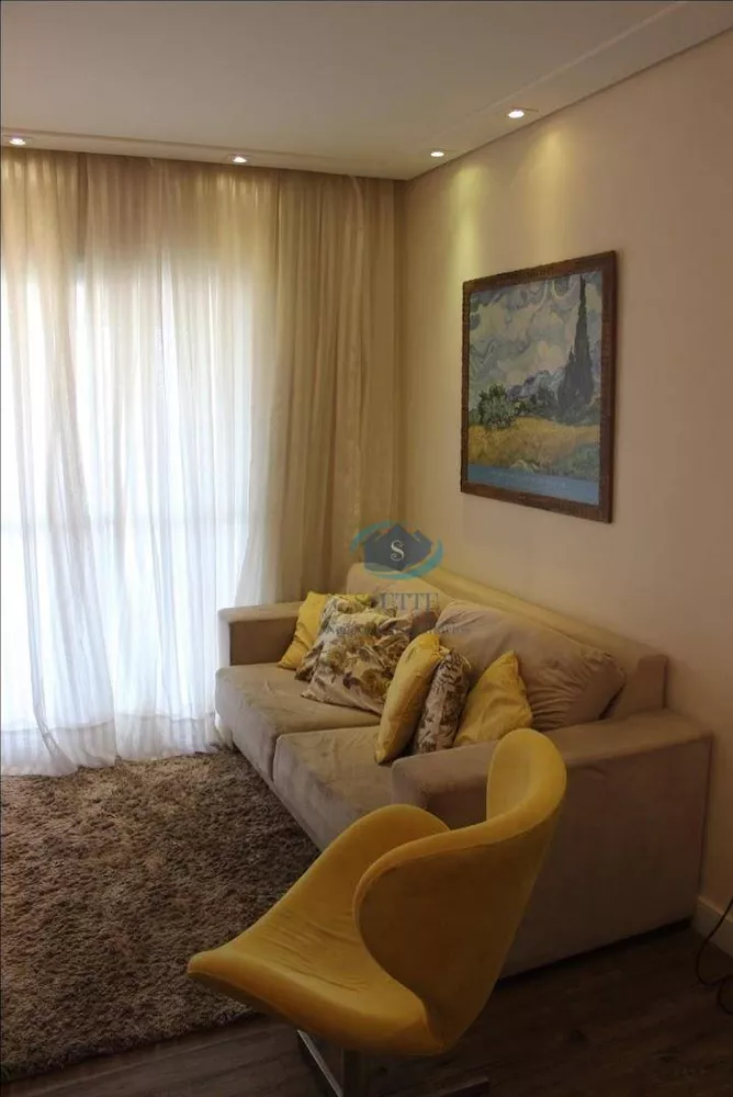 Apartamento à venda com 2 quartos, 74m² - Foto 4