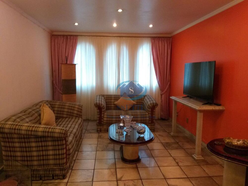 Sobrado, 4 quartos, 244 m² - Foto 1