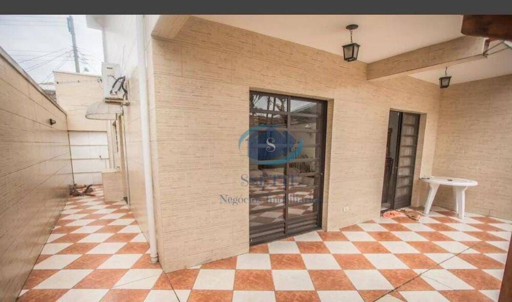 Sobrado, 3 quartos, 200 m² - Foto 2