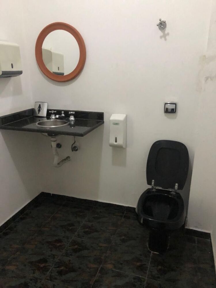Sobrado à venda e aluguel com 3 quartos, 320m² - Foto 2