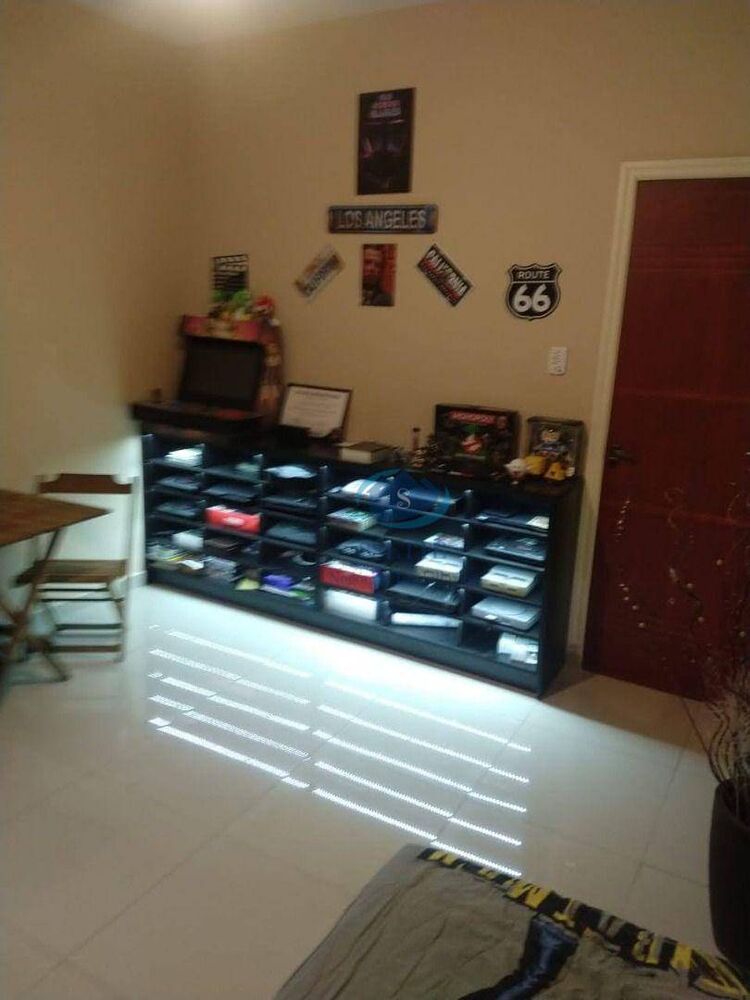 Sobrado, 3 quartos, 219 m² - Foto 2