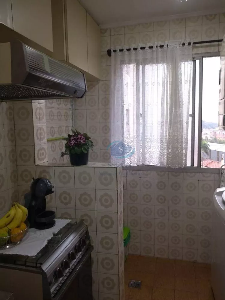 Apartamento à venda com 2 quartos, 60m² - Foto 2