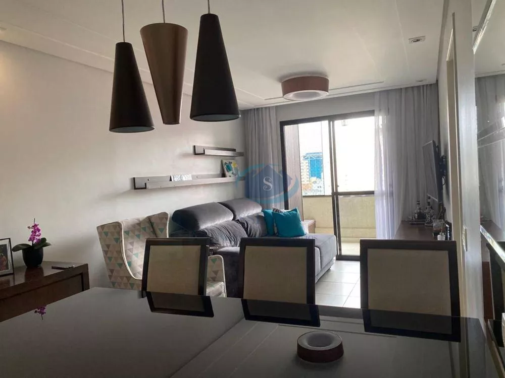 Apartamento à venda com 2 quartos, 63m² - Foto 1