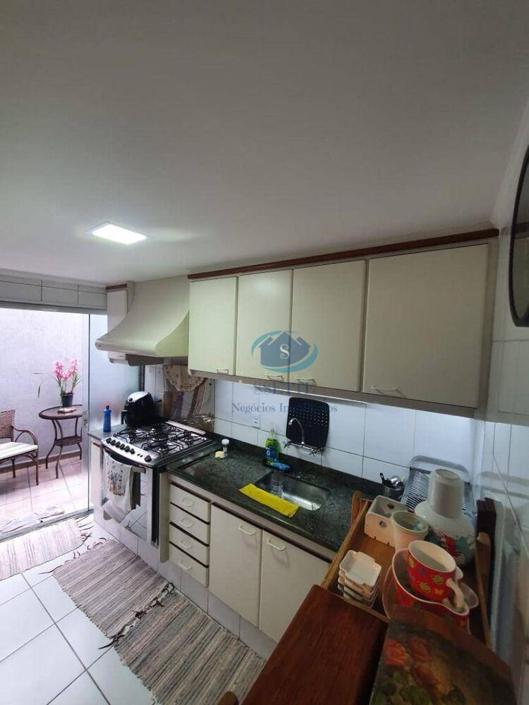 Sobrado, 3 quartos, 180 m² - Foto 4