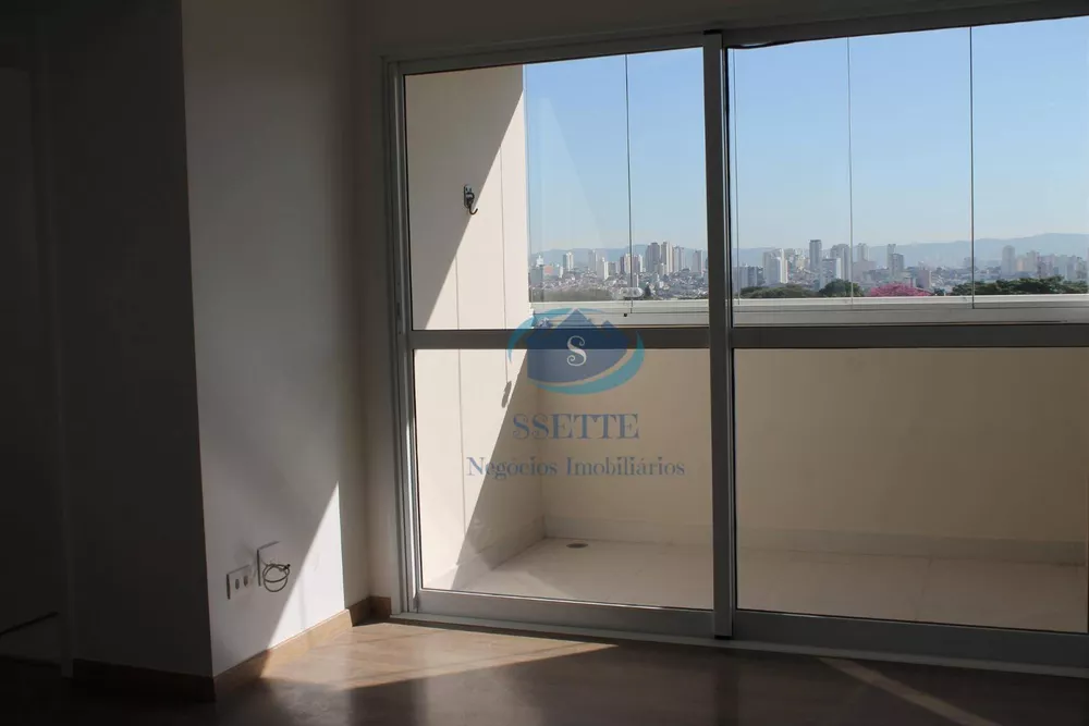 Apartamento à venda com 2 quartos, 63m² - Foto 2