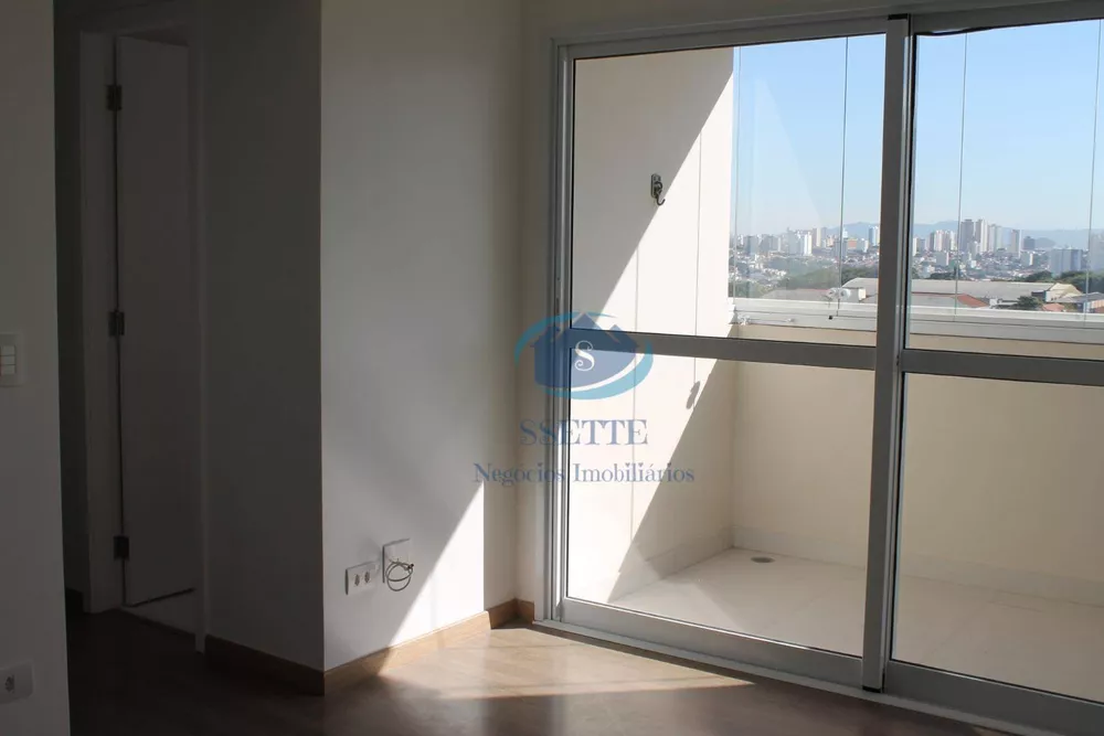 Apartamento à venda com 2 quartos, 63m² - Foto 1